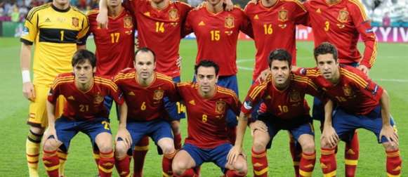 Spaniens Fußballerfolge helfen nicht vor falscher Politik